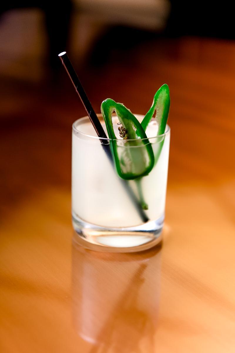Caesars Resort Bluewaters Dubai Luaran gambar A vodka cocktail with a slice of lime